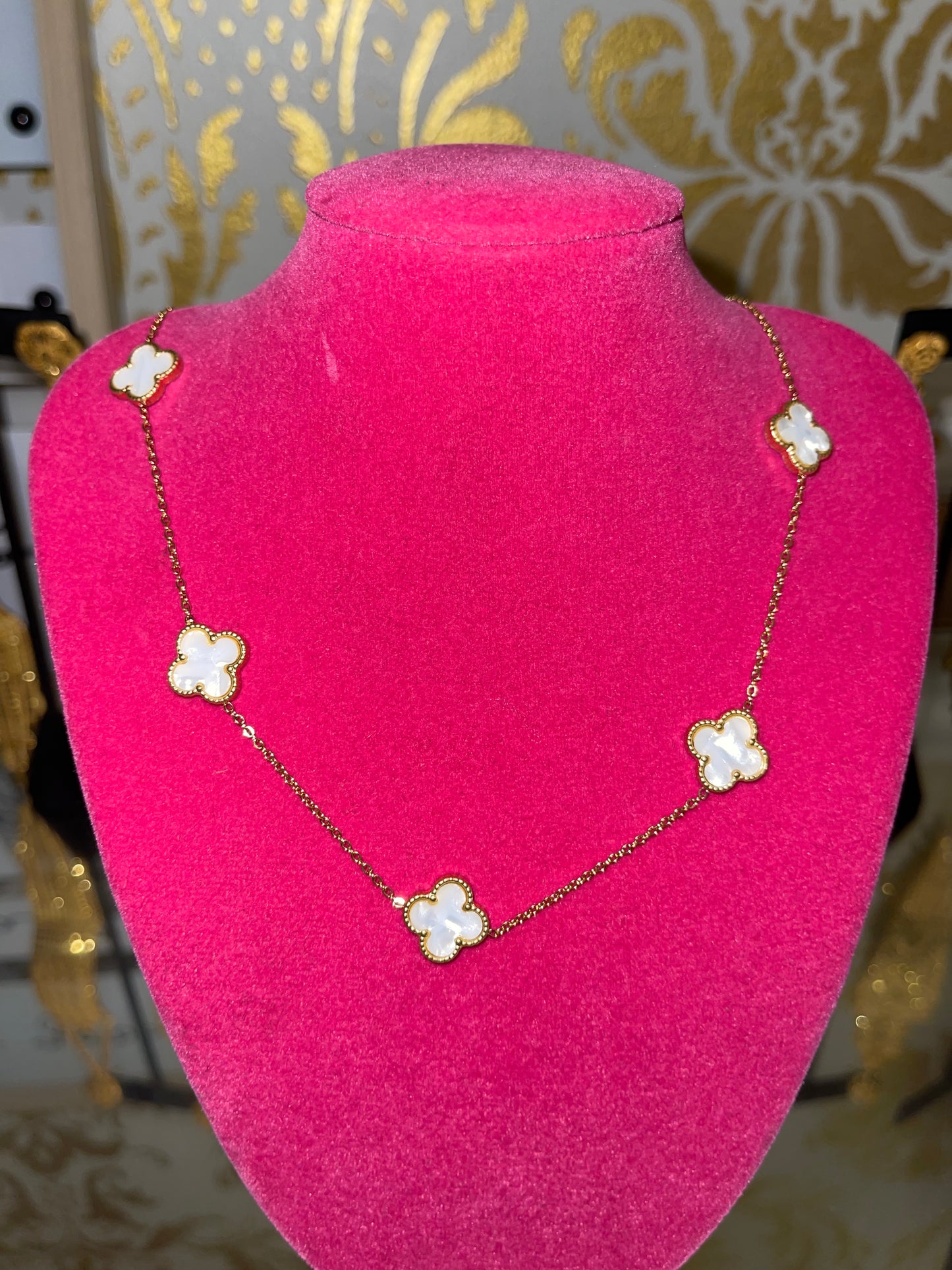 Clover Necklace